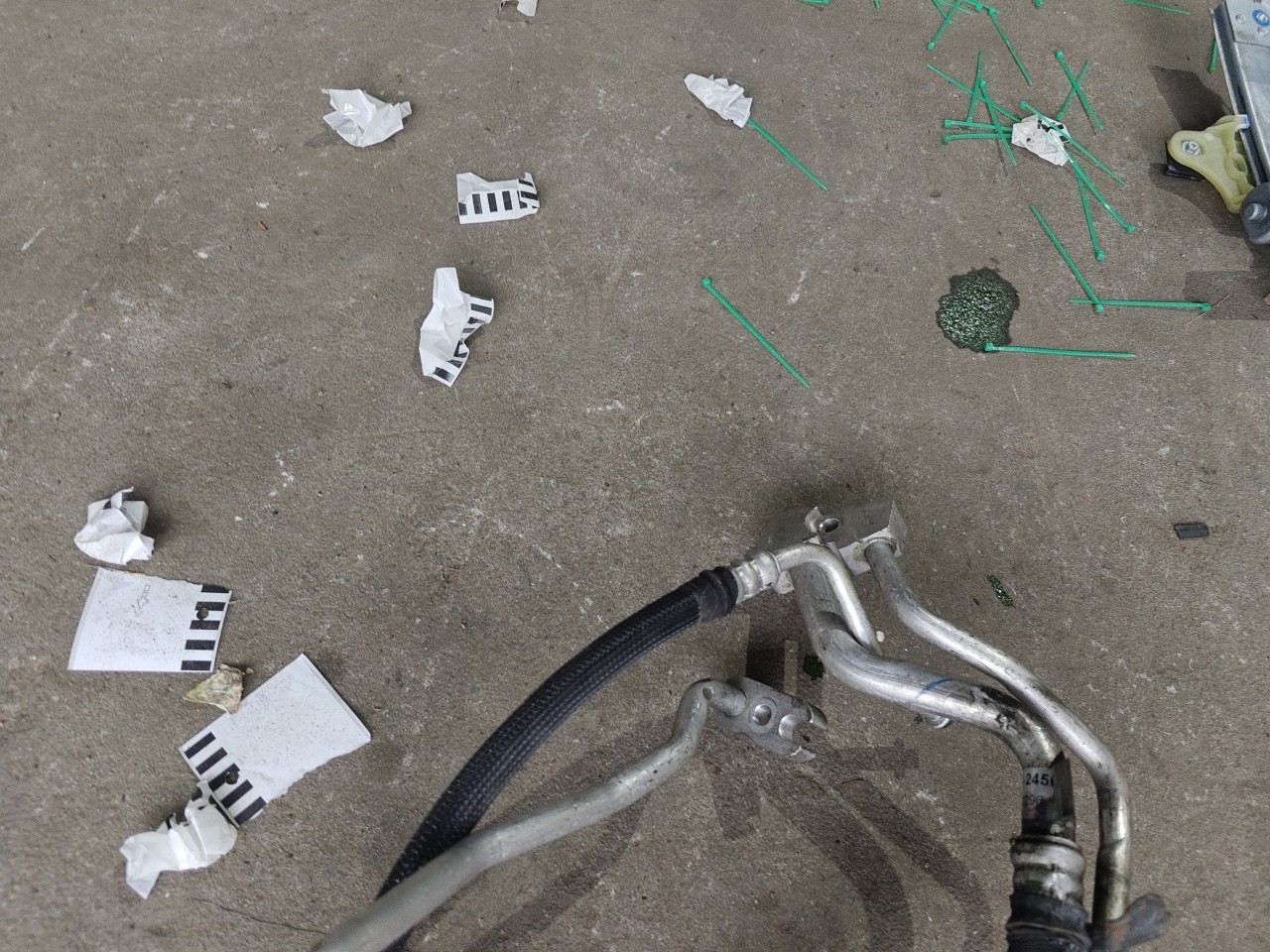 Tubo de Ac / ar condicionado FIAT DOBLO Camião de plataforma/chassis (263_) | 10 -  Imagem-3 Tubo de Ac / ar condicionado FIAT DOBLO Camião de plataforma/chassis (263_) | 10 -  Imagem-3