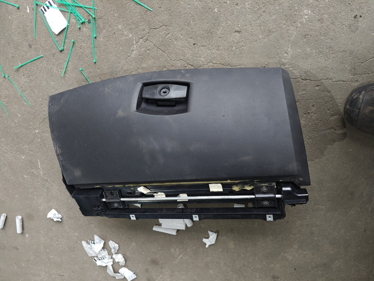Porta Luvas BMW 5 (E60) | 01 - 10