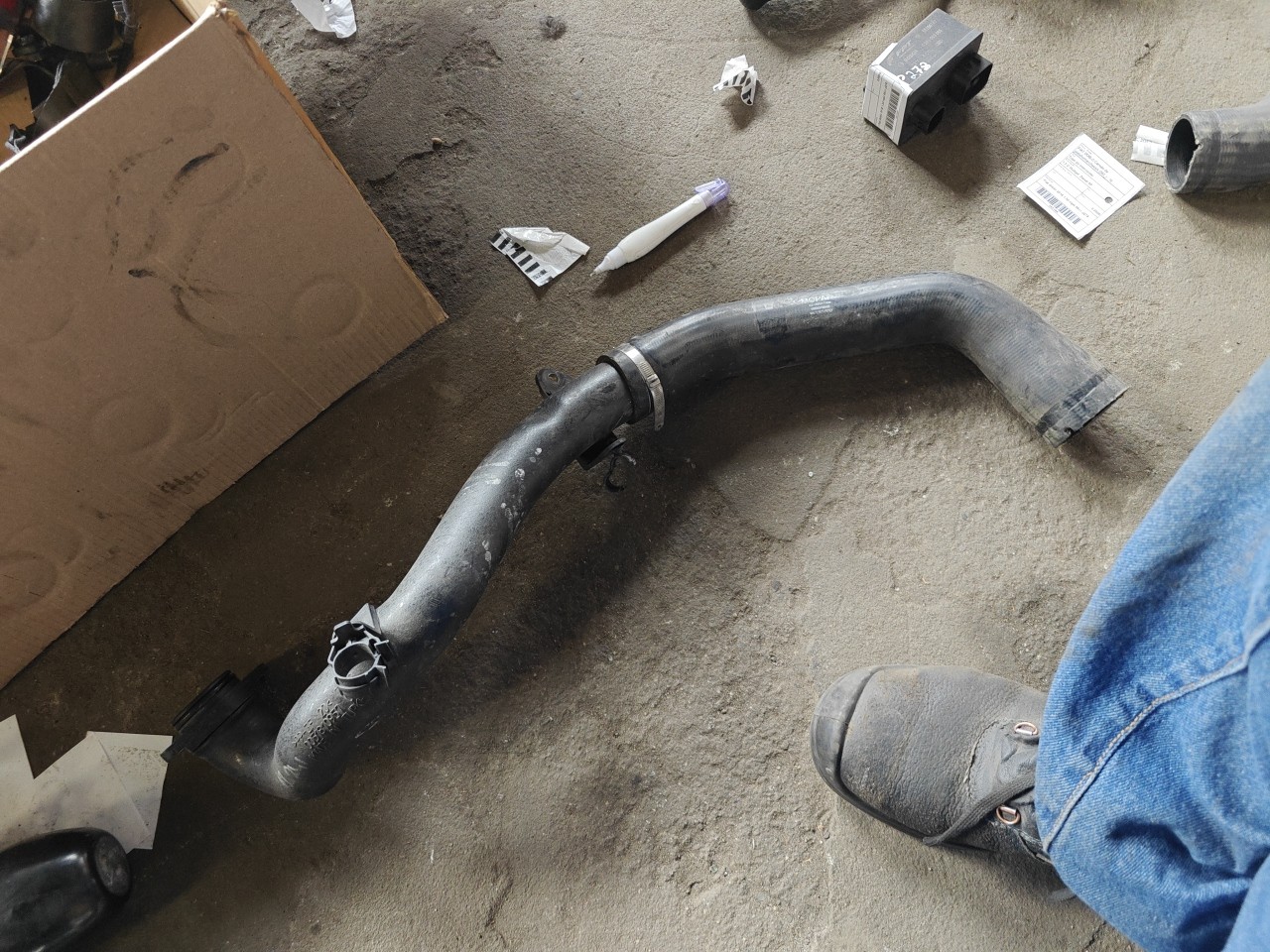 Tubo do Intercooler FIAT DOBLO Camião de plataforma/chassis (263_) | 10 -  Imagem-0 Tubo do Intercooler FIAT DOBLO Camião de plataforma/chassis (263_) | 10 -  Imagem-0