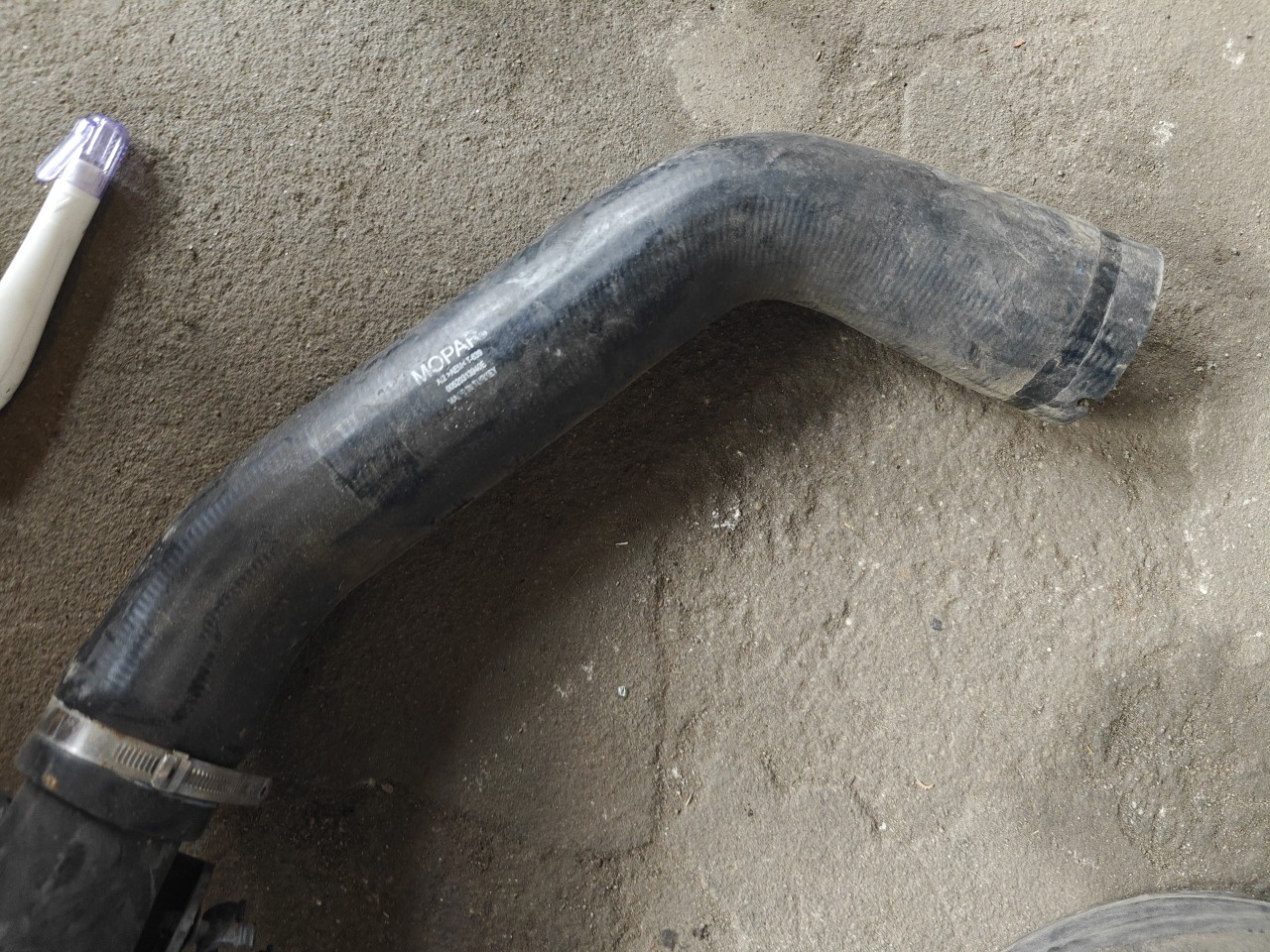 Tubo do Intercooler FIAT DOBLO Camião de plataforma/chassis (263_) | 10 -  Imagem-2 Tubo do Intercooler FIAT DOBLO Camião de plataforma/chassis (263_) | 10 -  Imagem-2