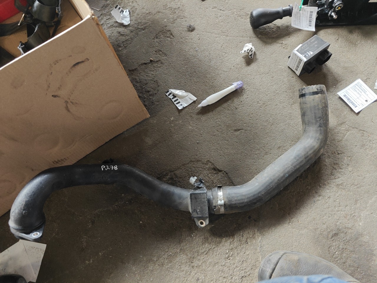 Tubo do Intercooler FIAT DOBLO Camião de plataforma/chassis (263_) | 10 -  Imagem-3 Tubo do Intercooler FIAT DOBLO Camião de plataforma/chassis (263_) | 10 -  Imagem-3