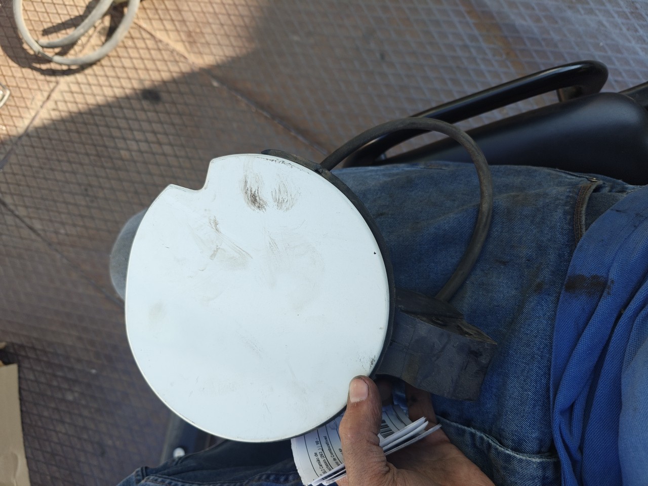 Tampa Exterior de Combustível FIAT DOBLO Camião de plataforma/chassis (263_) | 10 -  Imagem-0 Tampa Exterior de Combustível FIAT DOBLO Camião de plataforma/chassis (263_) | 10 -  Imagem-0