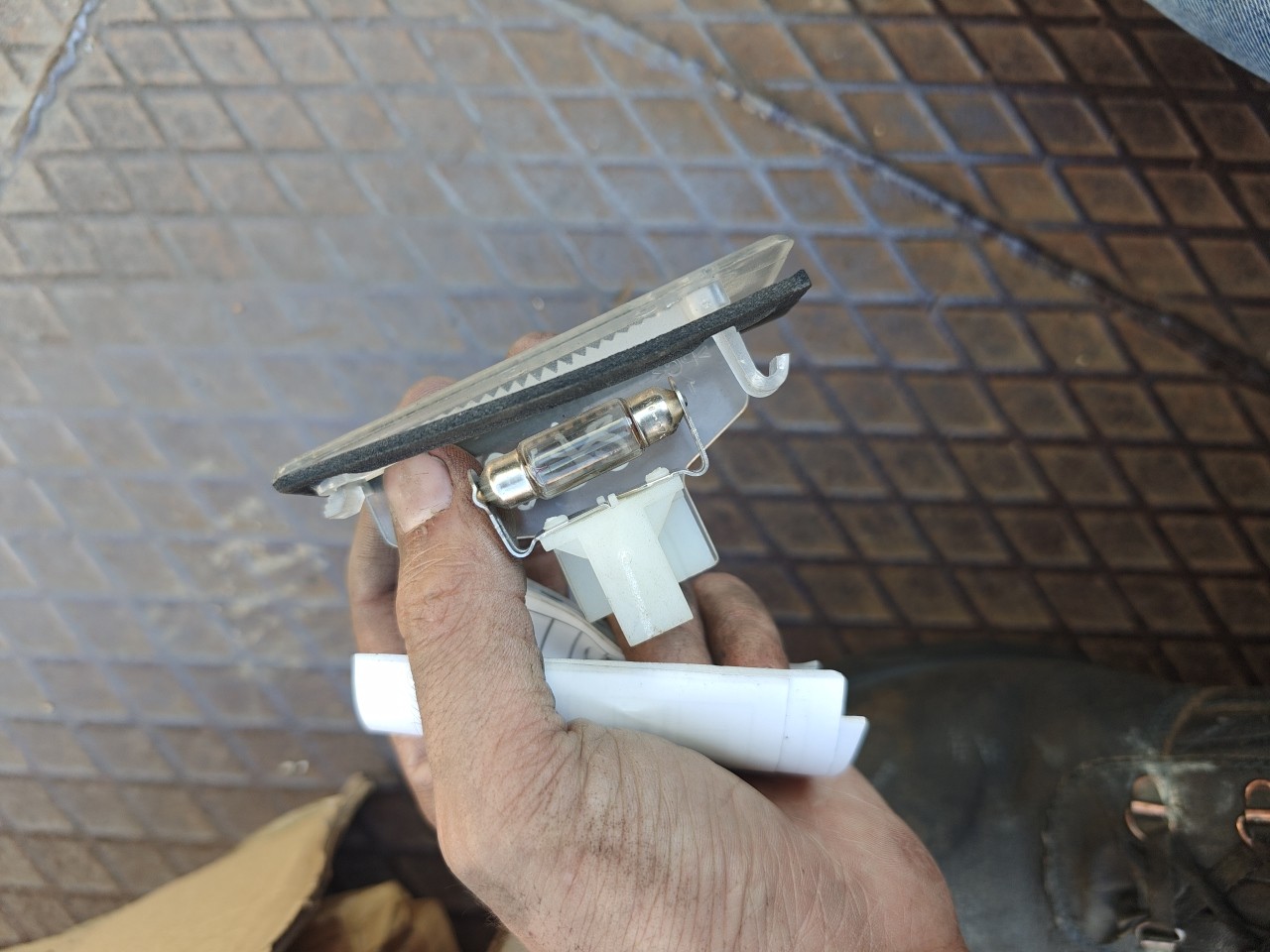 Luz de matricula FIAT DOBLO Camião de plataforma/chassis (263_) | 10 -  Imagem-3