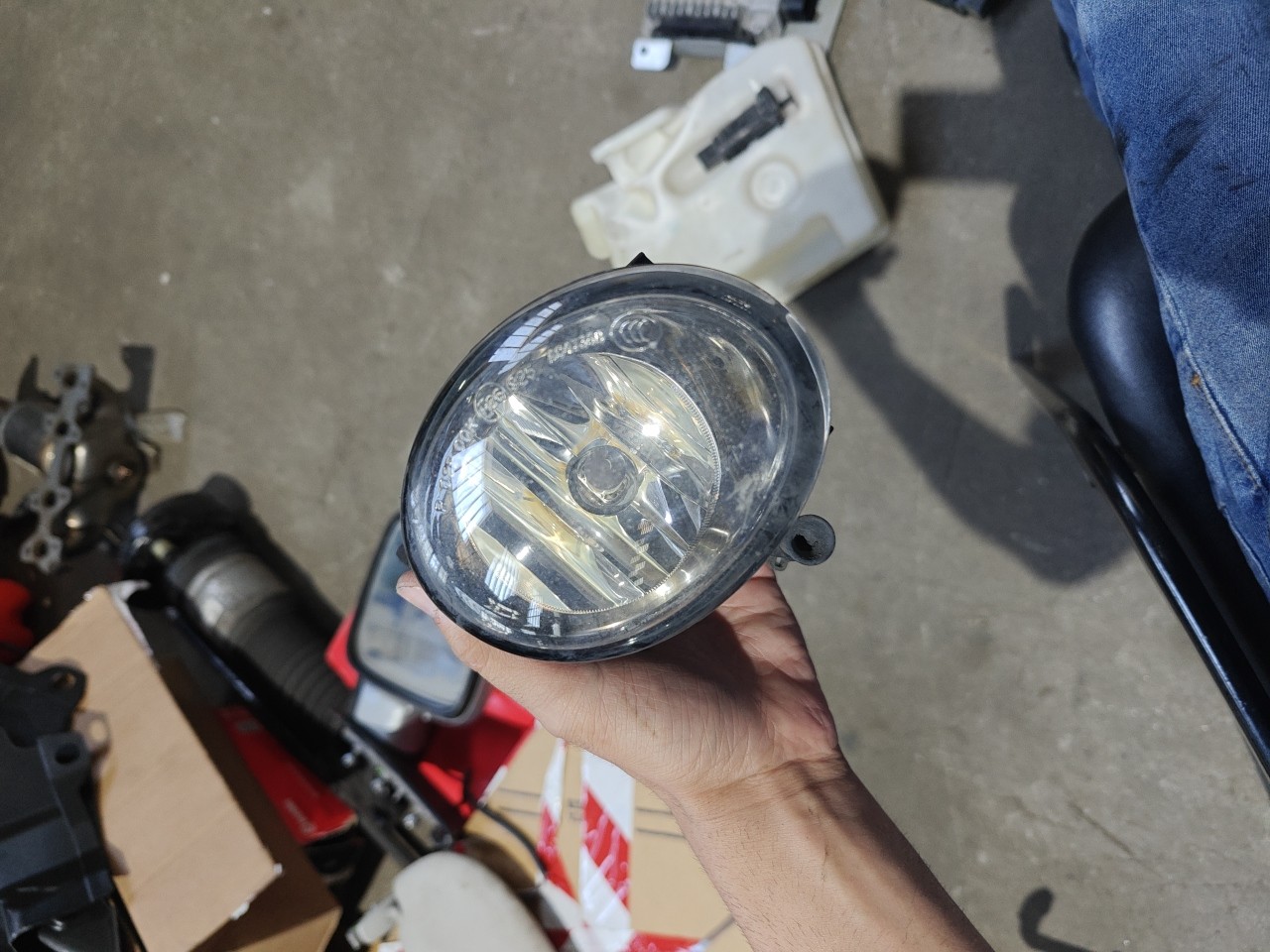 Farol de Nevoeiro Frente Direito VOLKSWAGEN GOLF VI (5K1) | 08 - 14