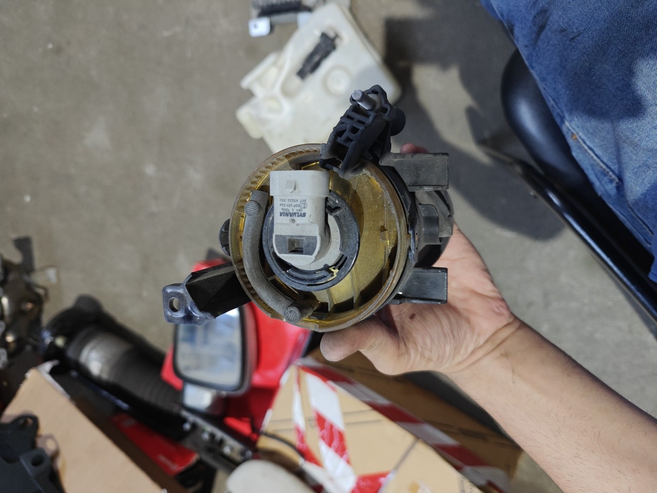 Farol de Nevoeiro Frente Direito VOLKSWAGEN GOLF VI (5K1) | 08 - 14 Imagem-4 Farol de Nevoeiro Frente Direito VOLKSWAGEN GOLF VI (5K1) | 08 - 14 Imagem-4