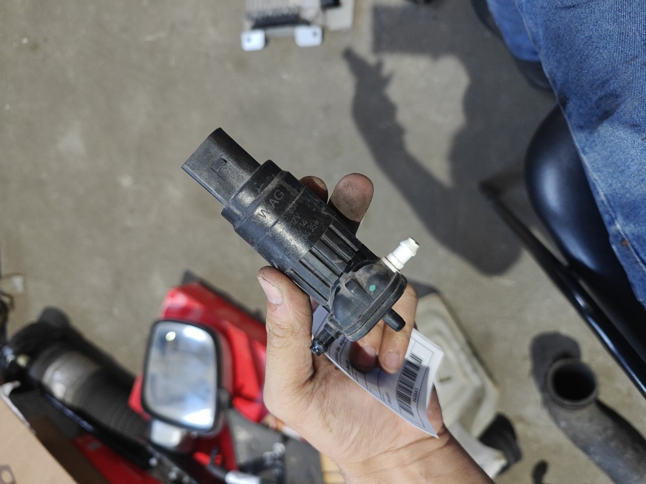 Motor do deposito de agua do Limpa Vidros VOLKSWAGEN GOLF VI (5K1) | 08 - 14