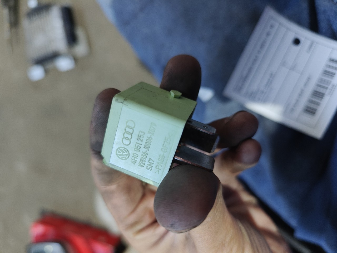 Rele VOLKSWAGEN GOLF VI (5K1) | 08 - 14 Imagem-1 Rele VOLKSWAGEN GOLF VI (5K1) | 08 - 14 Imagem-1