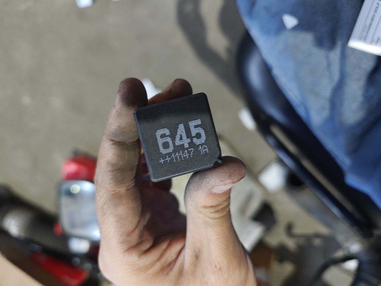 Rele VOLKSWAGEN GOLF VI (5K1) | 08 - 14 Imagem-0 Rele VOLKSWAGEN GOLF VI (5K1) | 08 - 14 Imagem-0