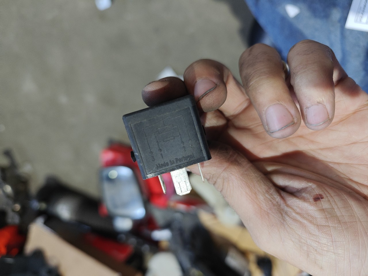 Rele VOLKSWAGEN GOLF VI (5K1) | 08 - 14 Imagem-3 Rele VOLKSWAGEN GOLF VI (5K1) | 08 - 14 Imagem-3