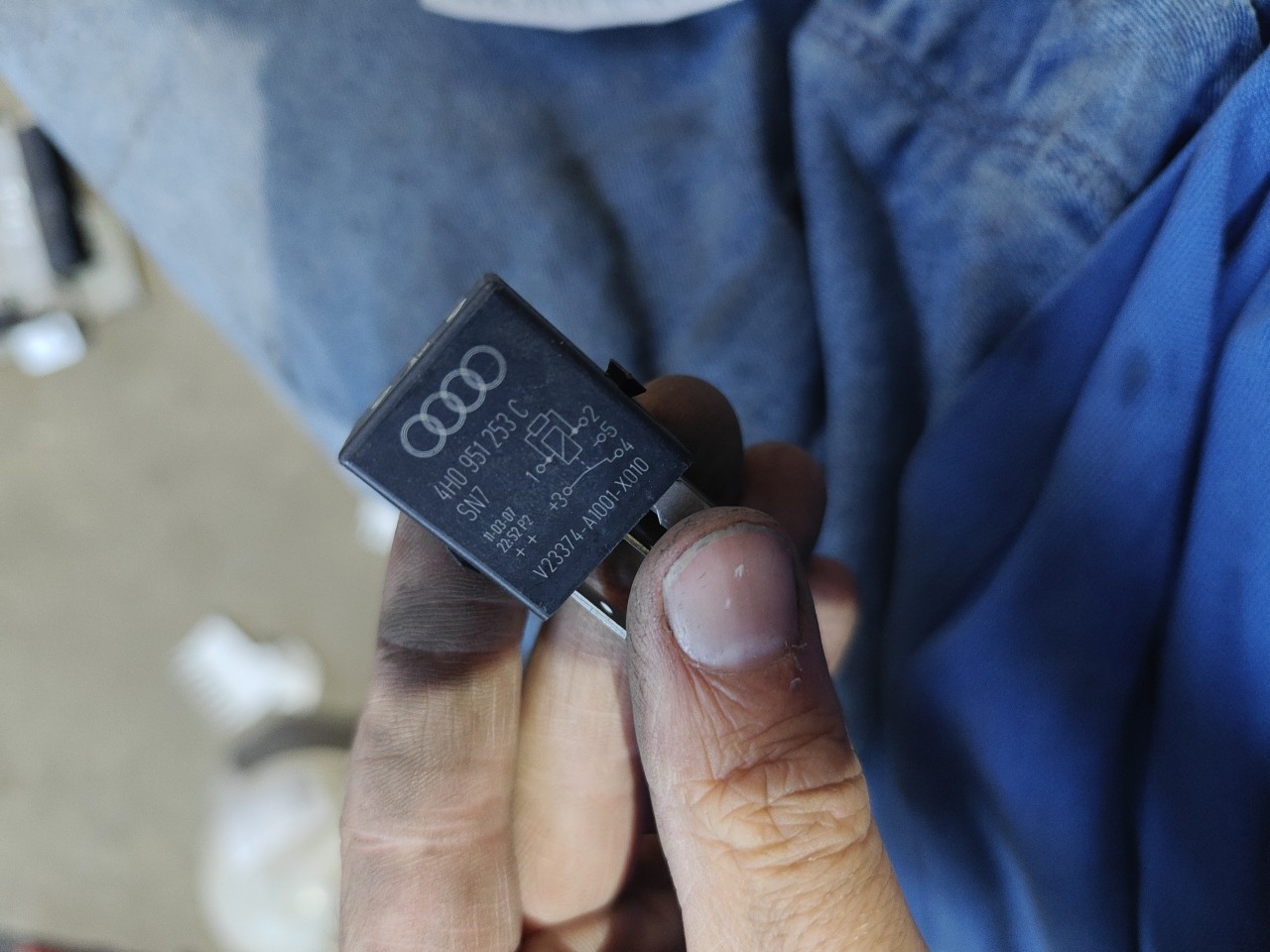 Rele VOLKSWAGEN GOLF VI (5K1) | 08 - 14 Imagem-1 Rele VOLKSWAGEN GOLF VI (5K1) | 08 - 14 Imagem-1