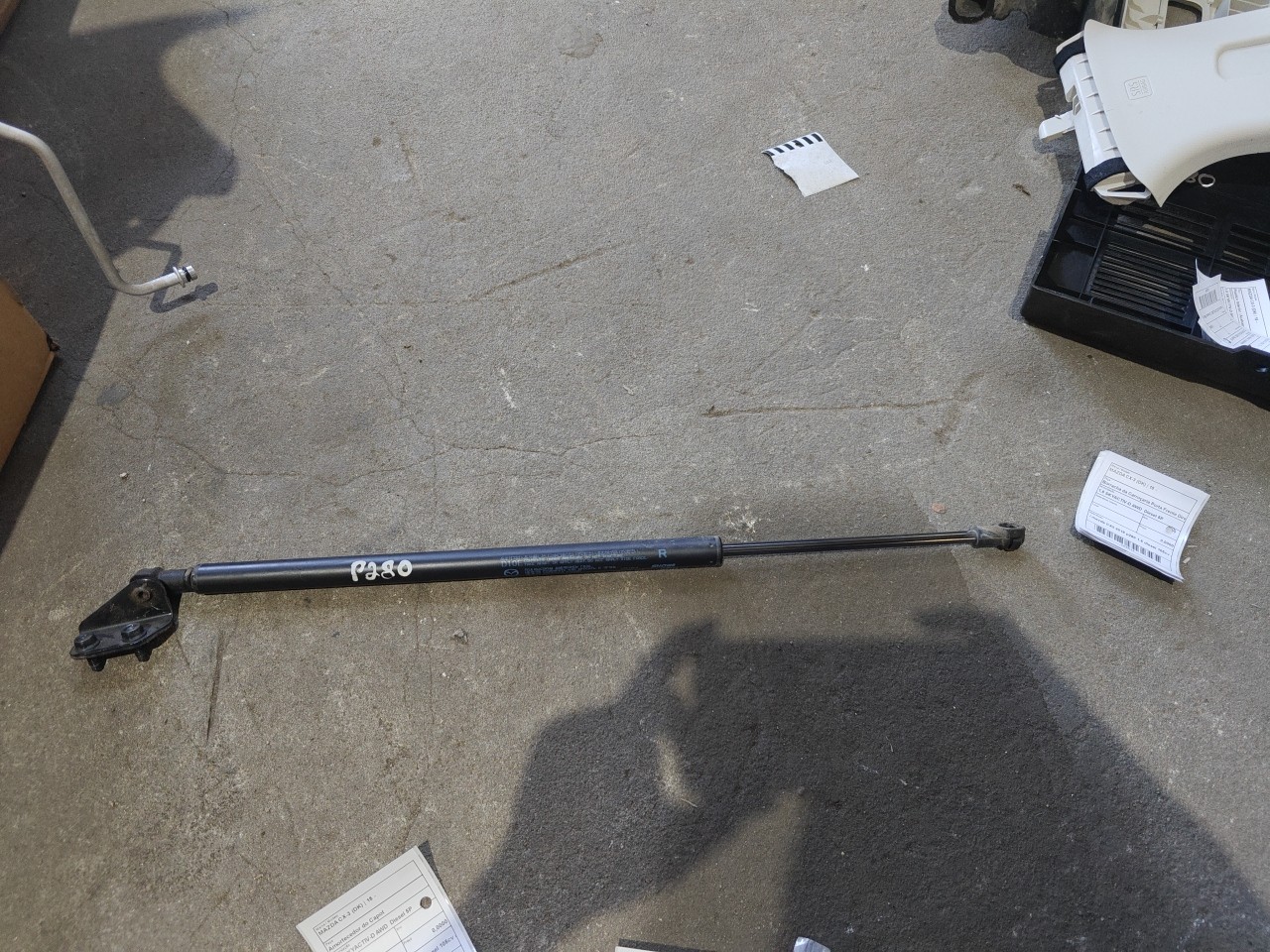 Amortecedor do Capot MAZDA CX-3 (DK) | 15 - 