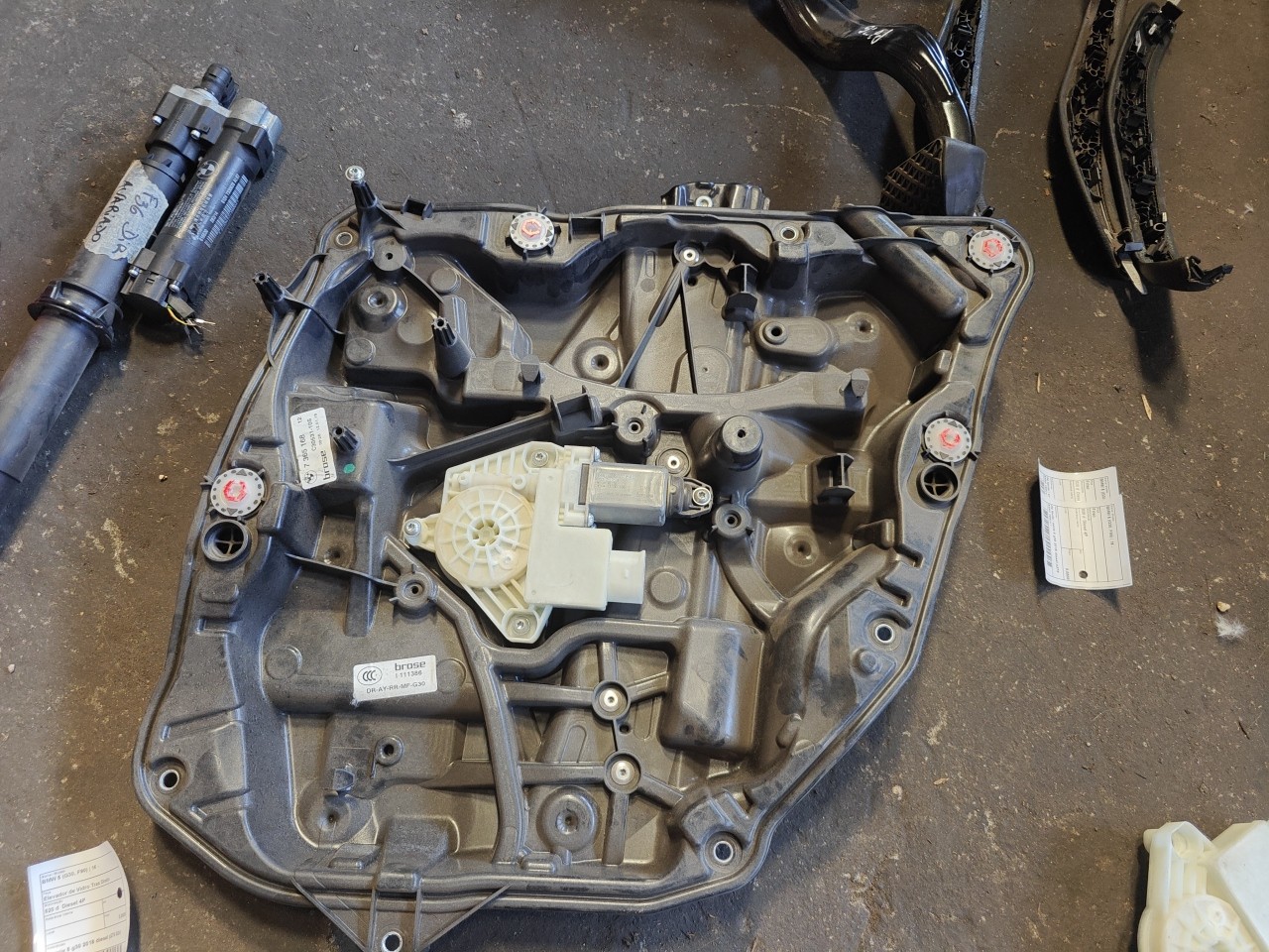 Elevador de Vidro Tras Direito BMW 5 (G30, F90) | 16 - 