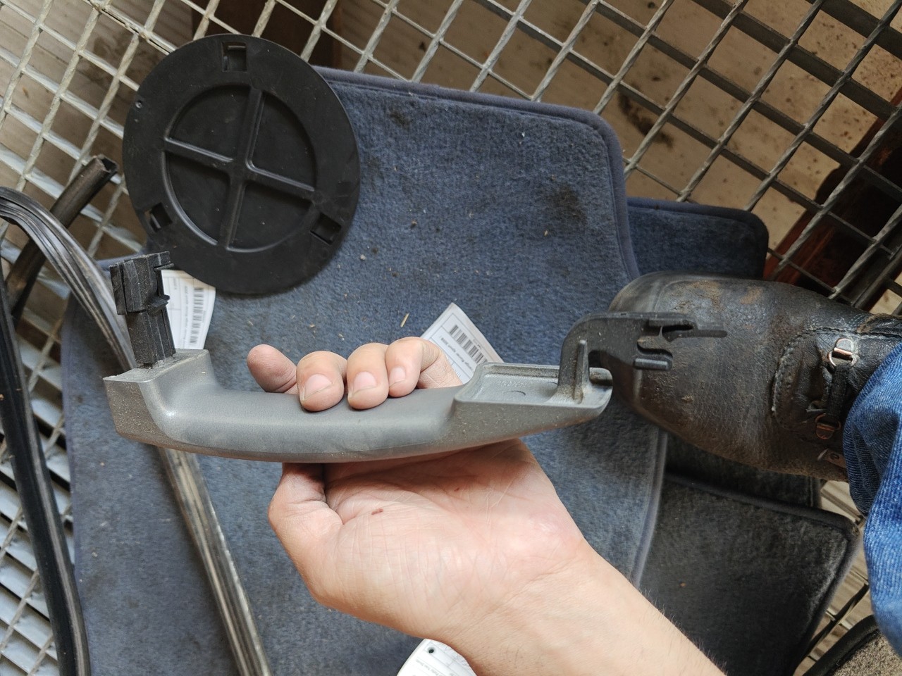 Puxador Exterior Porta Tras Direita LAND ROVER RANGE ROVER SPORT (L320) | 05 - 13 Imagem-1