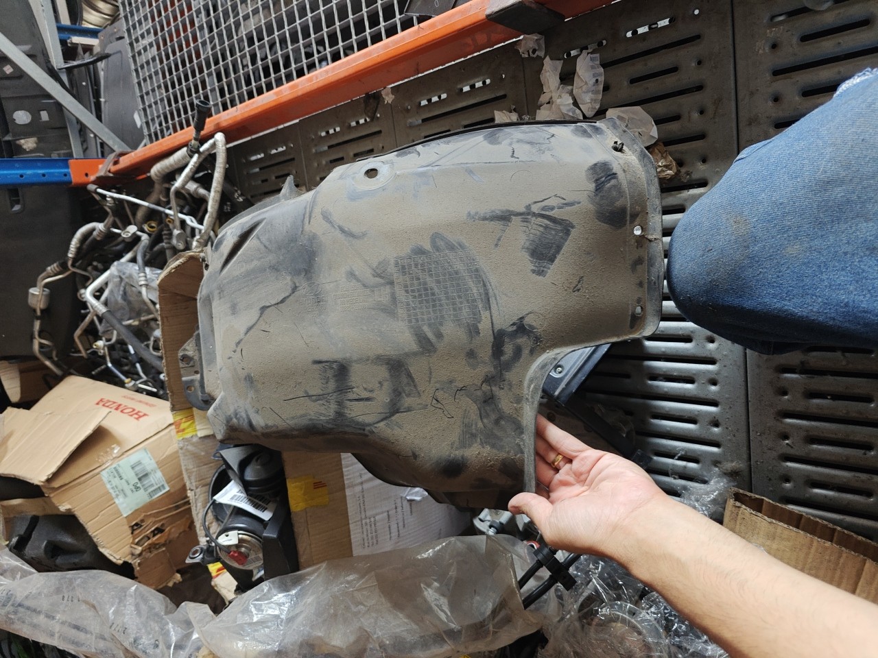 Cava de Roda Tras Esquerda resguardo HYUNDAI i30 (FD) | 07 - 12