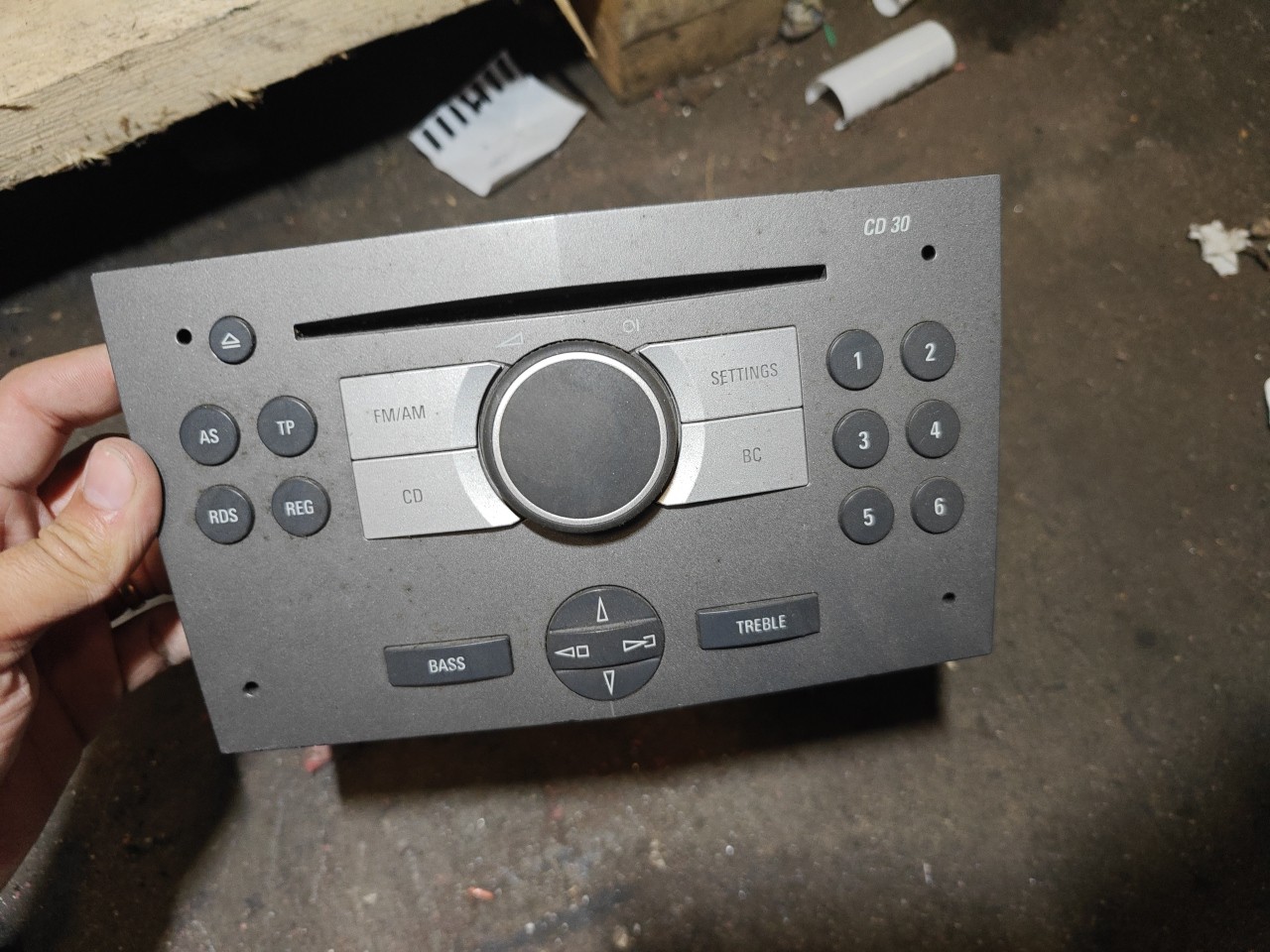 Auto Radio OPEL ASTRA H (A04) | 04 - 14 Imagem-0 Auto Radio OPEL ASTRA H (A04) | 04 - 14 Imagem-0