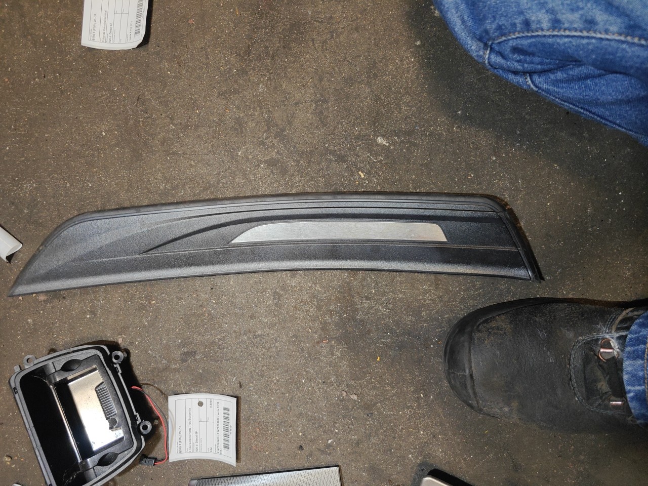 Friso Soleira Porta Tras Esquerda BMW 5 (F10) | 09 - 16