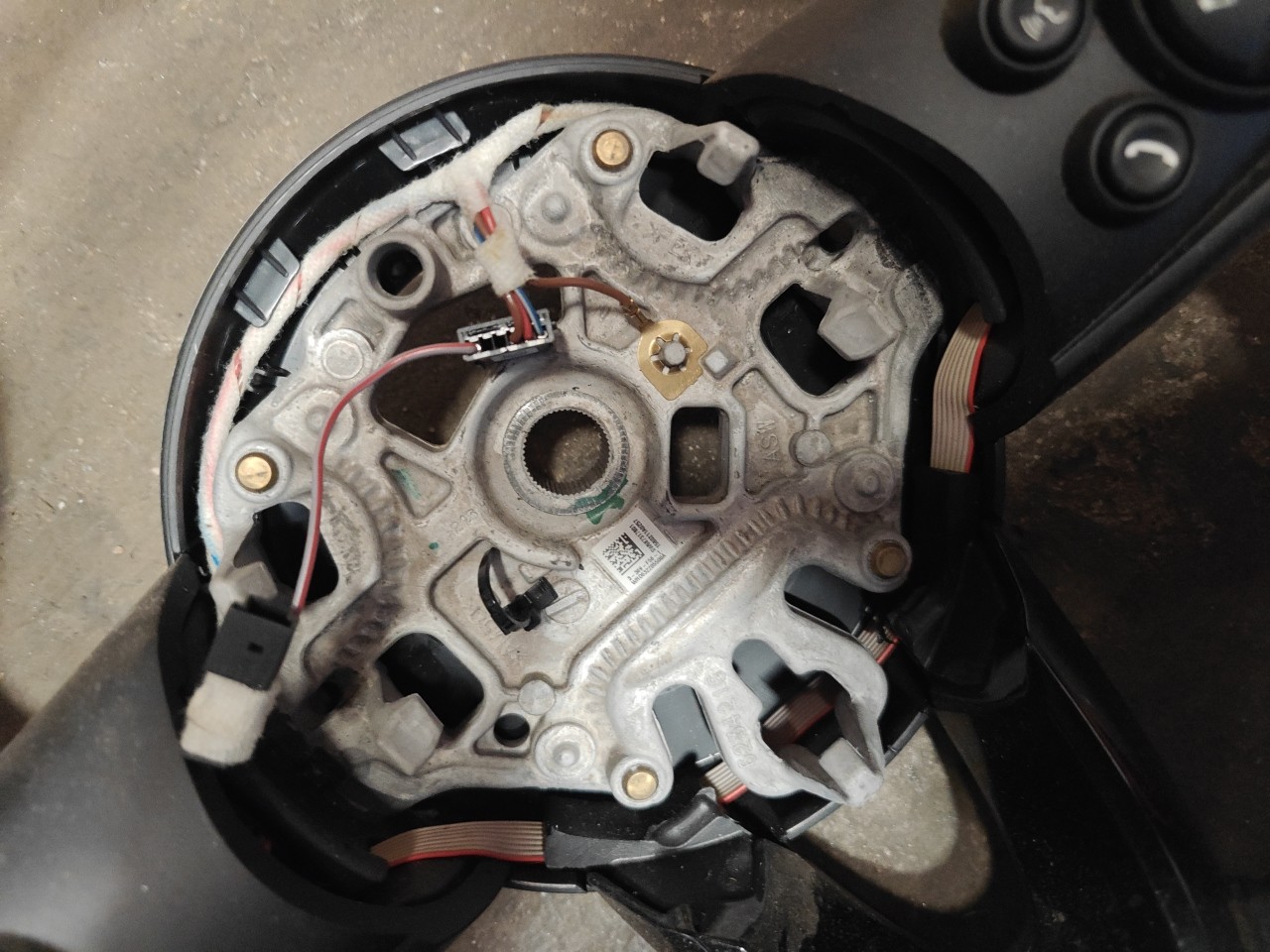 steering wheel MINI MINI (F55) | 13 -  Imagem-1