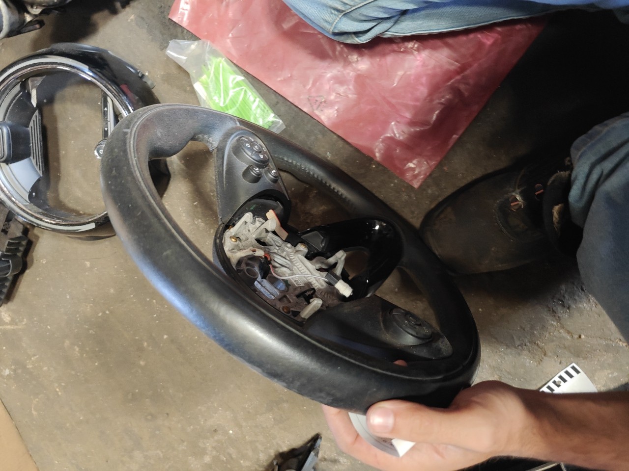 steering wheel MINI MINI (F55) | 13 -  Imagem-2