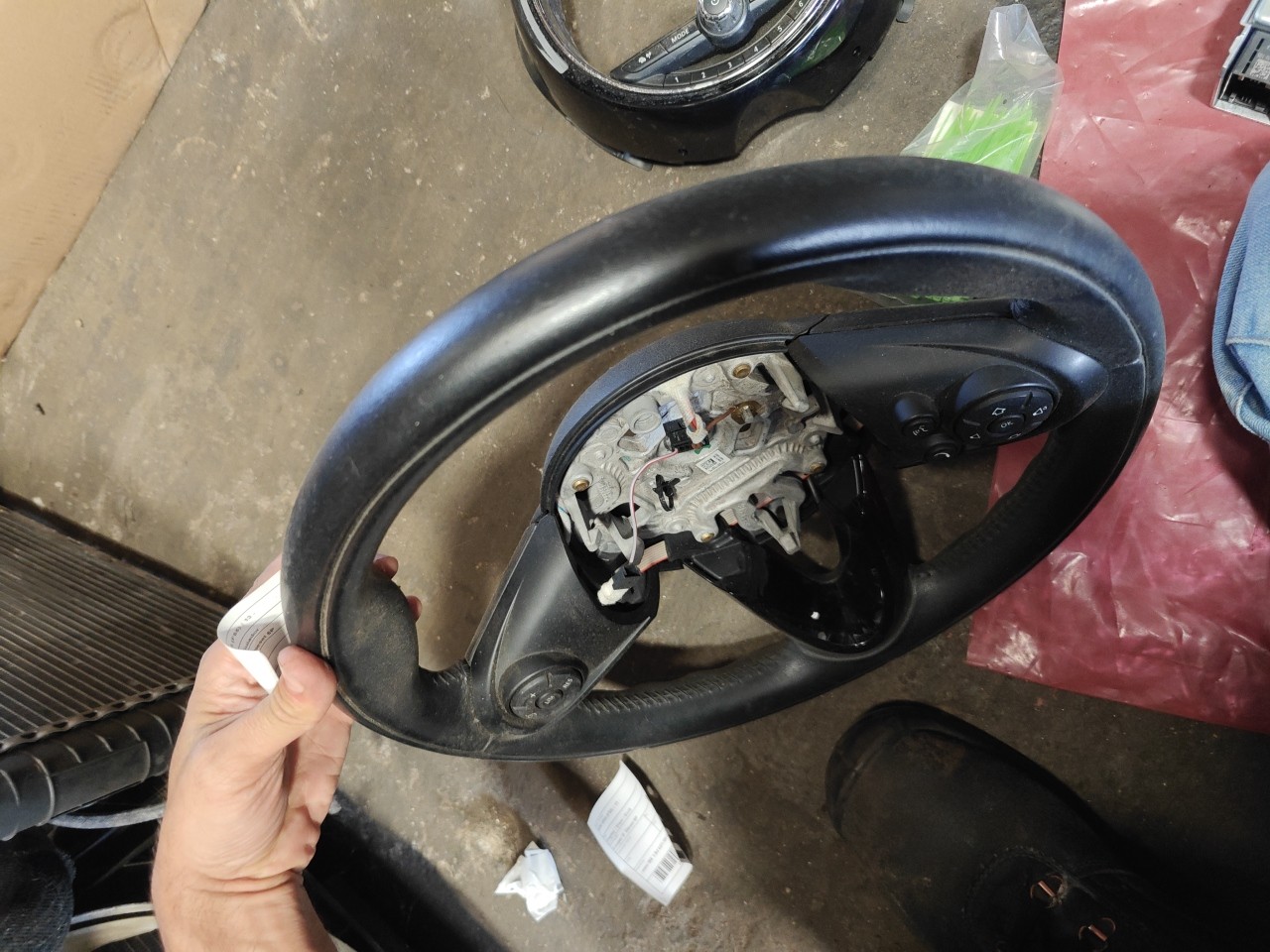 steering wheel MINI MINI (F55) | 13 -  Imagem-4