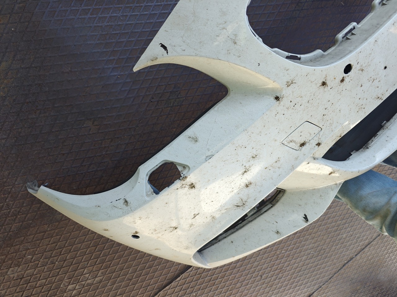 Parachoques Frente / Para Choques Frontal nu BMW 5 (F10) | 09 - 16 Imagem-4