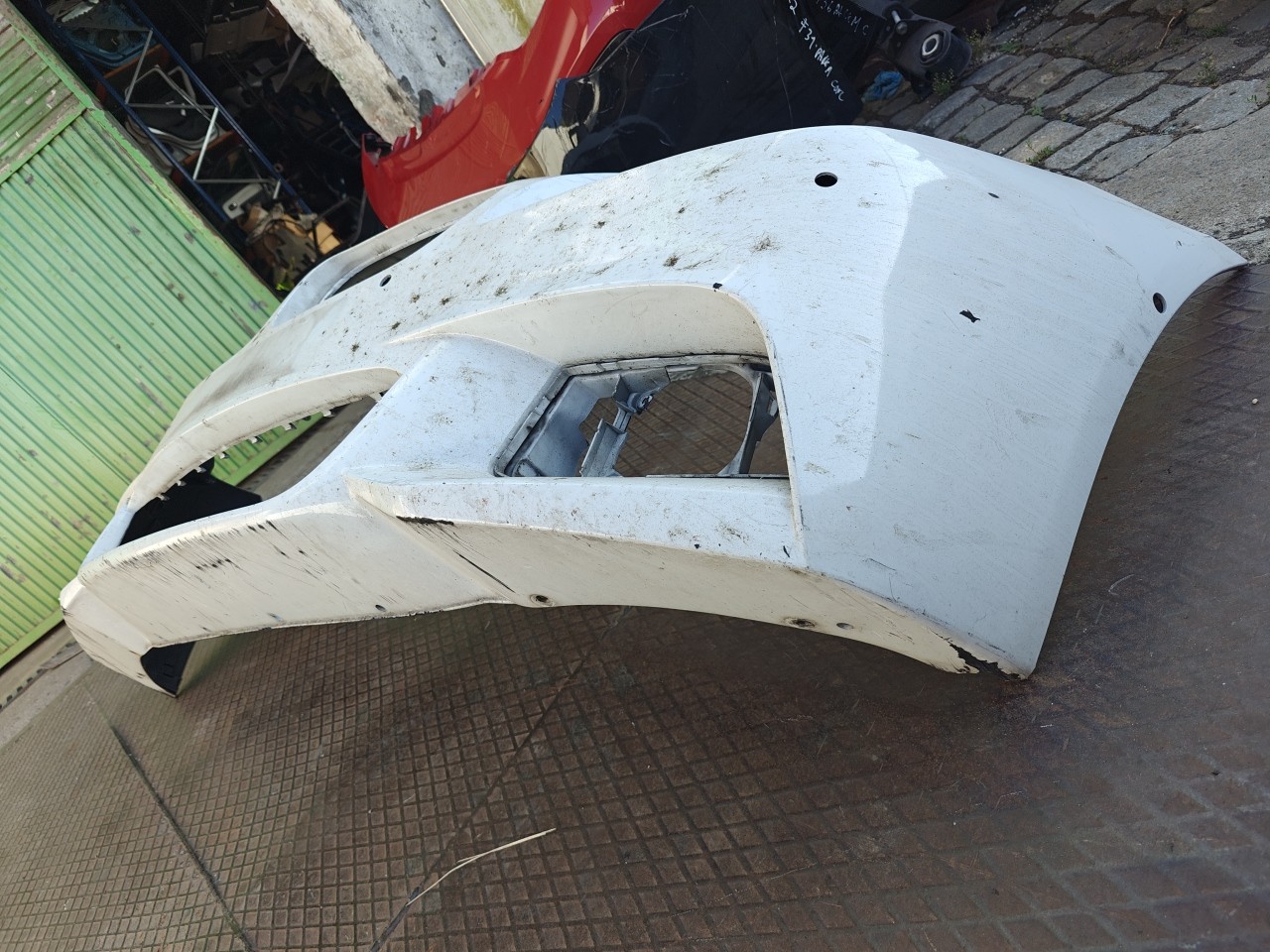 Parachoques Frente / Para Choques Frontal nu BMW 5 (F10) | 09 - 16 Imagem-6
