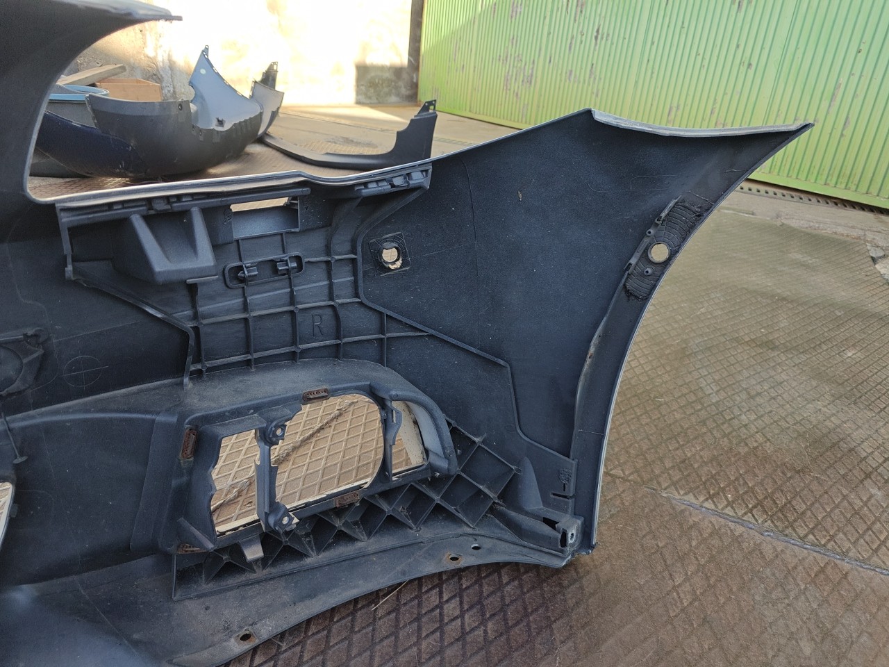 Parachoques Frente / Para Choques Frontal nu BMW 5 (F10) | 09 - 16 Imagem-14