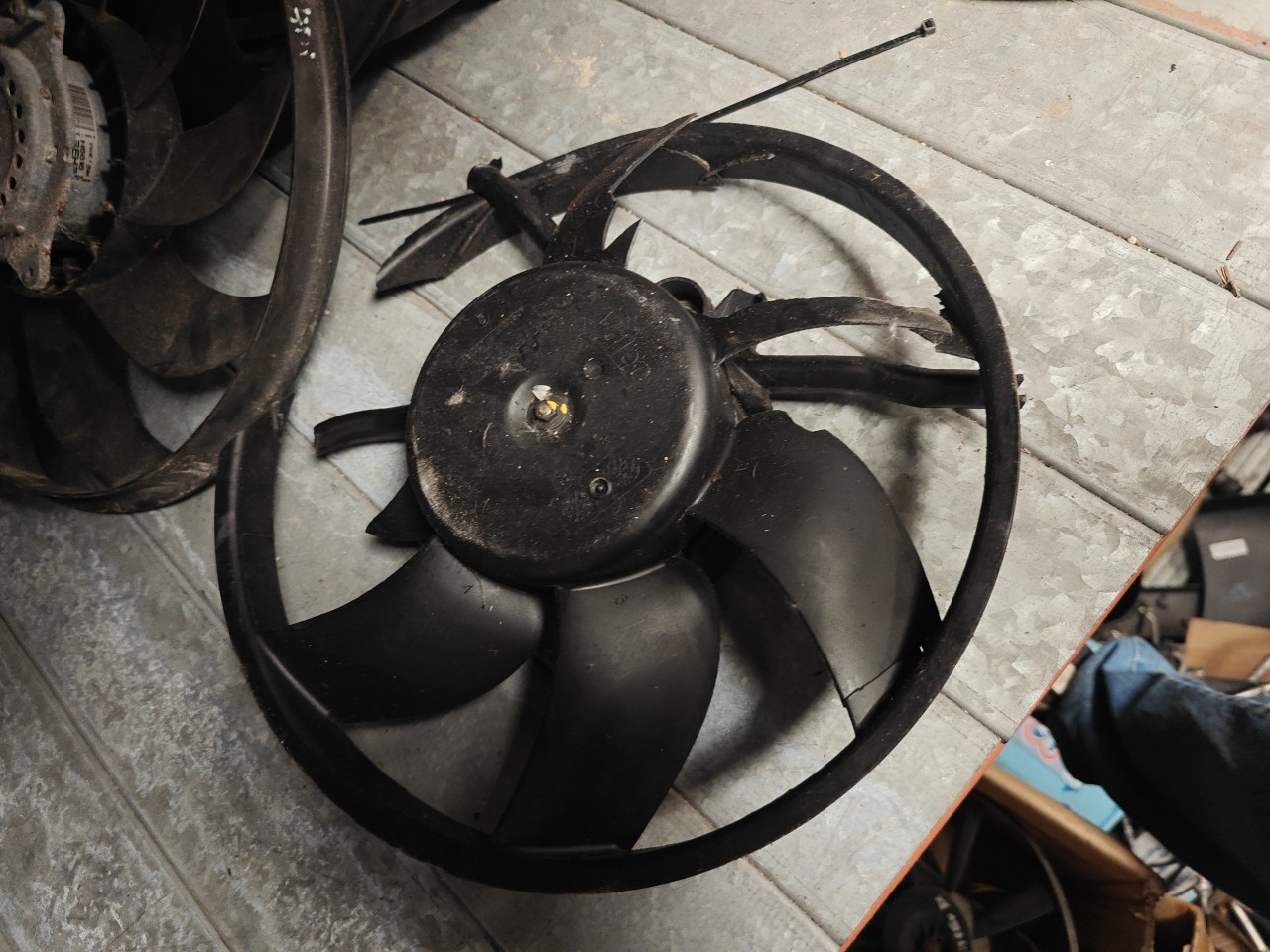 Motor do Termoventilador PEUGEOT 208 I (CA_, CC_) | 12 - 
