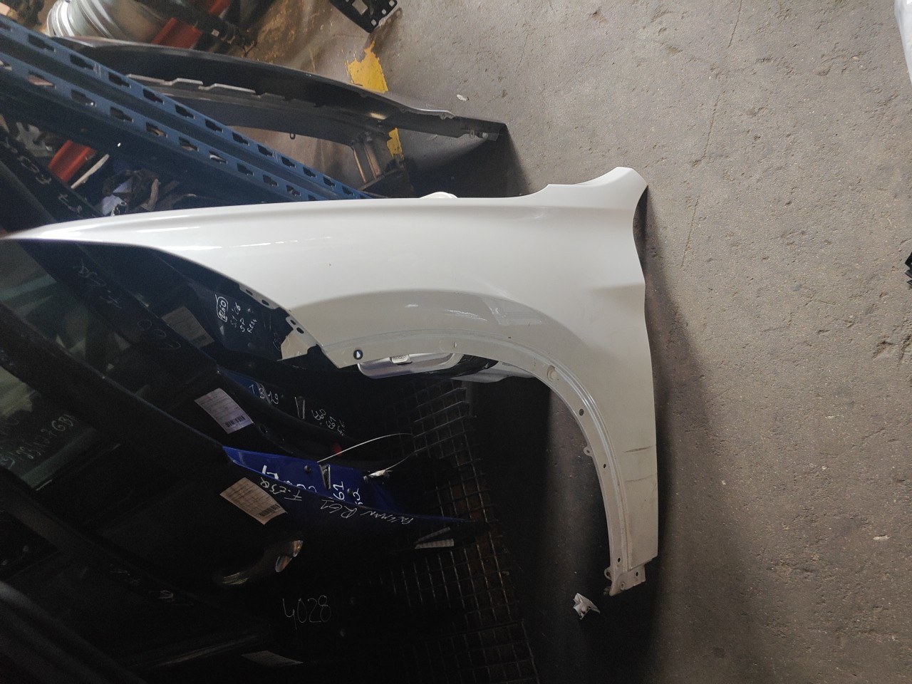 Left Fender BMW X1 (F48) | 14 - 