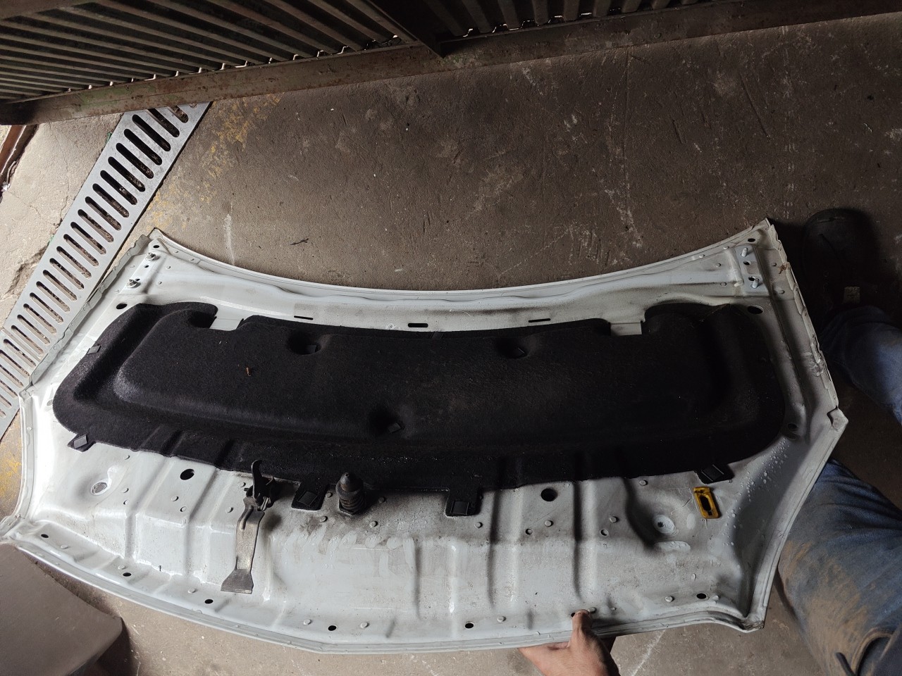 Capot / Capom / Capo OPEL ZAFIRA B Van (A05) | 05 - 15 Imagem-4 Capot / Capom / Capo OPEL ZAFIRA B Van (A05) | 05 - 15 Imagem-4