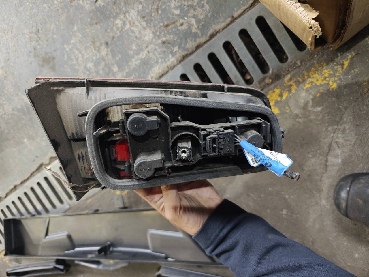 Farolim Direito da Mala RENAULT LAGUNA II (BG0/1_) | 01 - 07 Imagem-3
