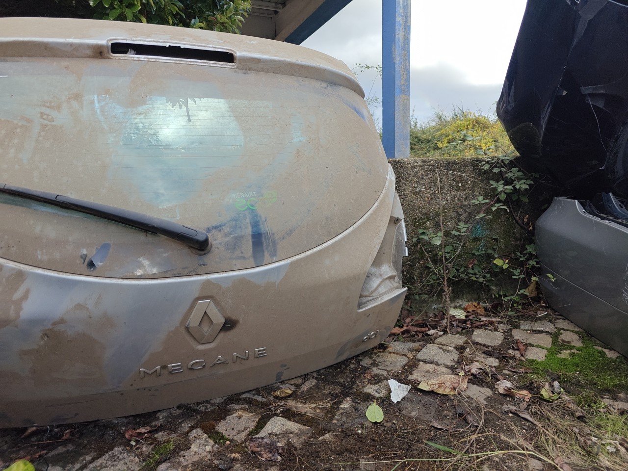 Tampa da Mala nua RENAULT MEGANE III Hatchback (BZ0/1_) | 08 -  Imagem-2