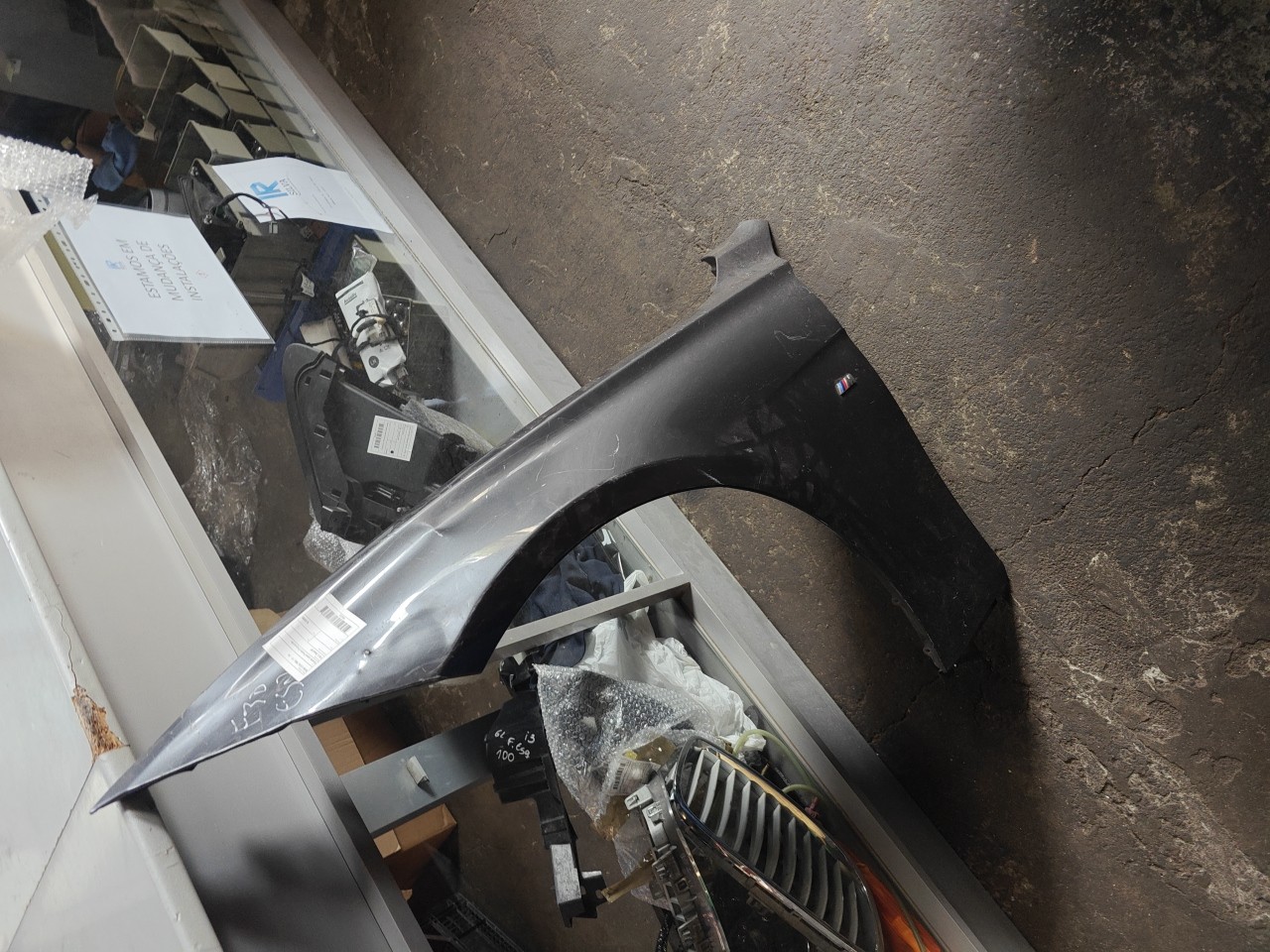 Guarda Lamas Frente Esquerdo BMW 3 (F30, F80) | 11 - 18