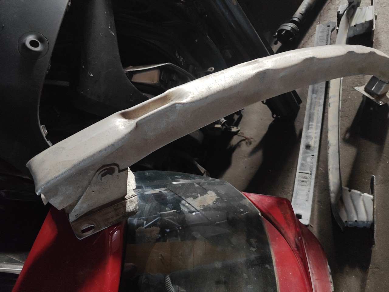 Reforço do Parachoques de Tras / traseiro RENAULT MEGANE II (BM0/1_, CM0/1_) | 01 - 12 Imagem-1