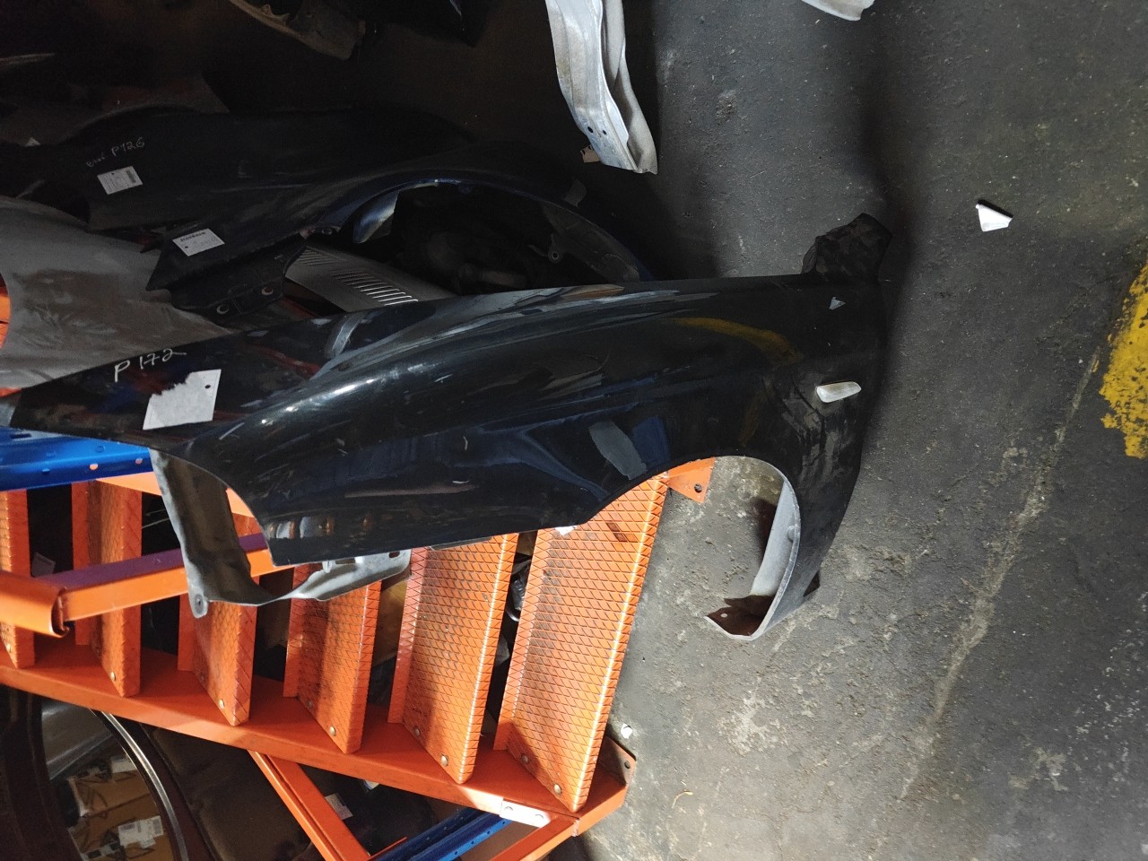 Guarda Lamas Frente Esquerdo ALFA ROMEO 147 (937_) | 00 - 10