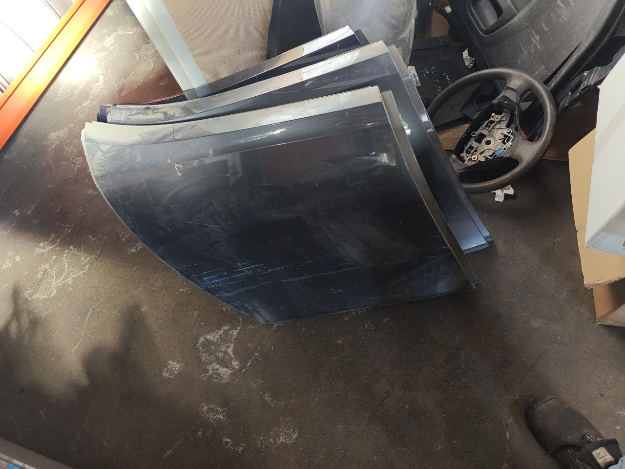 Placa da Porta Tras Direita BMW i3 (I01) | 13 -  Imagem-0