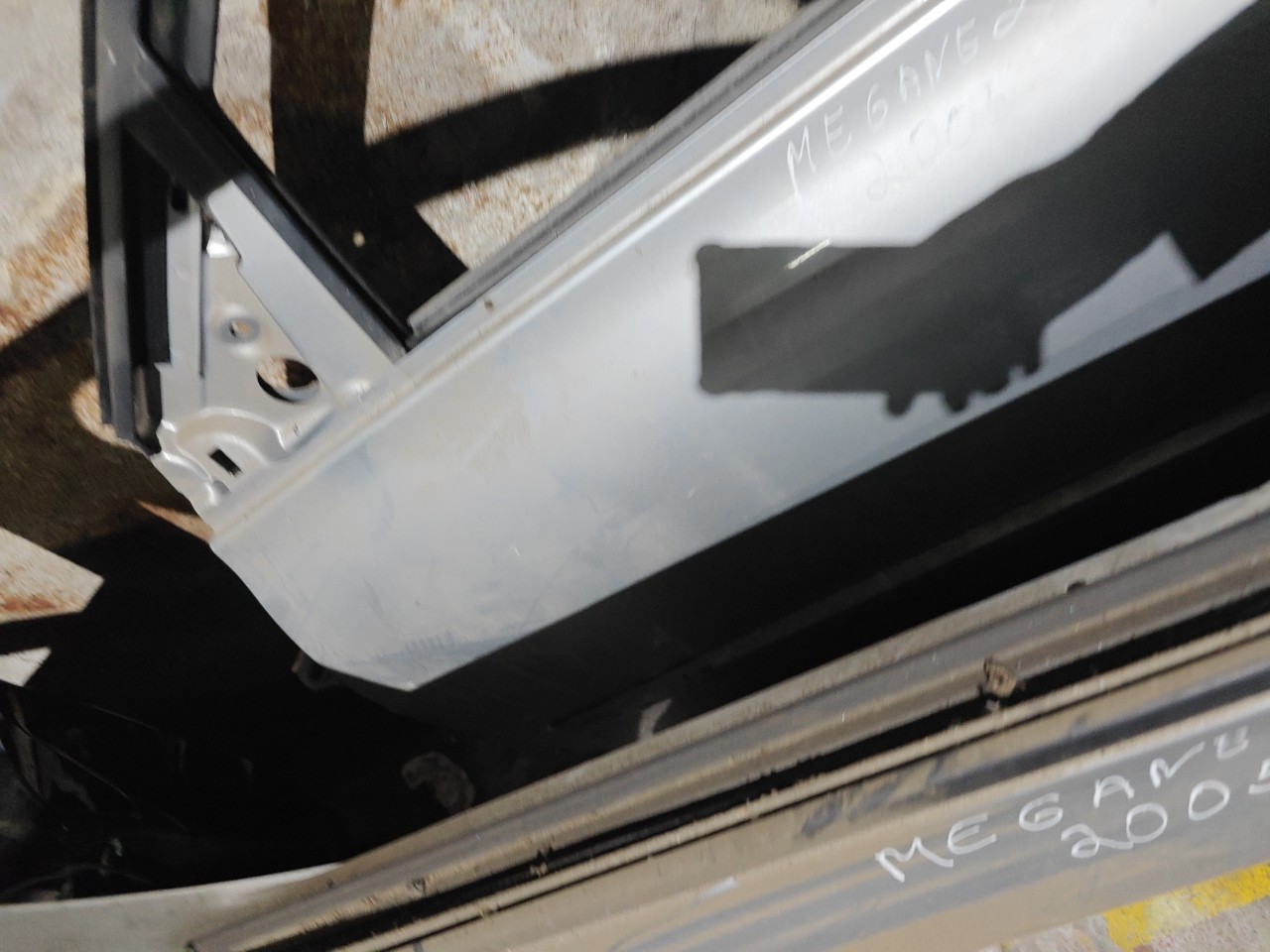 Porta Frente Esquerda nua RENAULT MEGANE II (BM0/1_, CM0/1_) | 01 - 12 Imagem-3