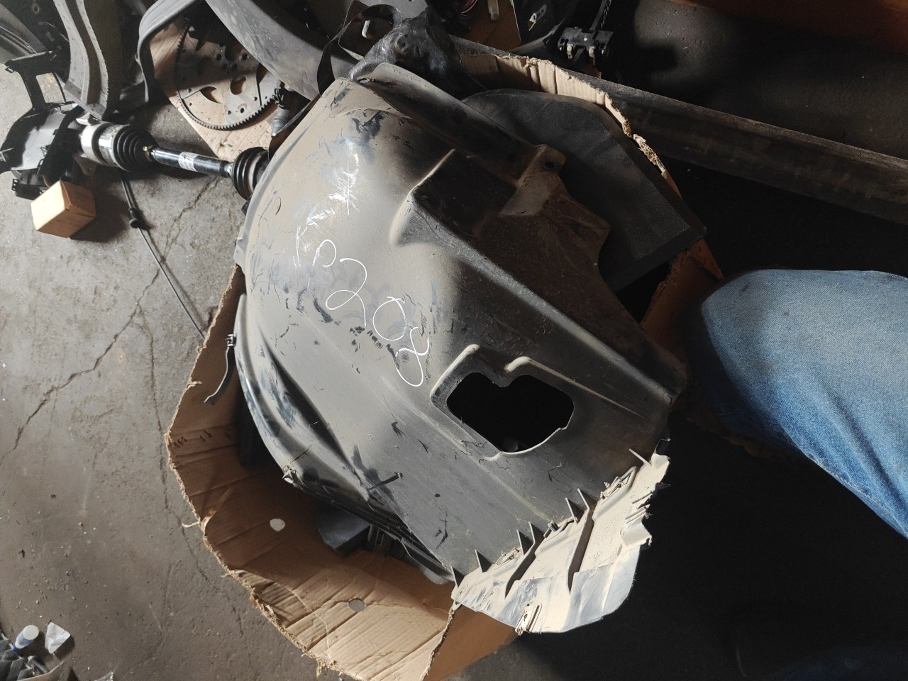 Parte da Frente da Cava de Roda Frente Direita BMW 1 (E87) | 03 - 13