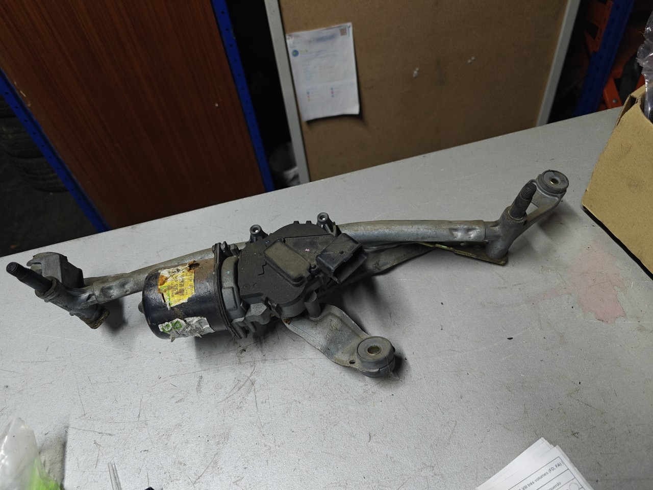 Motor de Escovas da Frente RENAULT MEGANE II (BM0/1_, CM0/1_) | 01 - 12