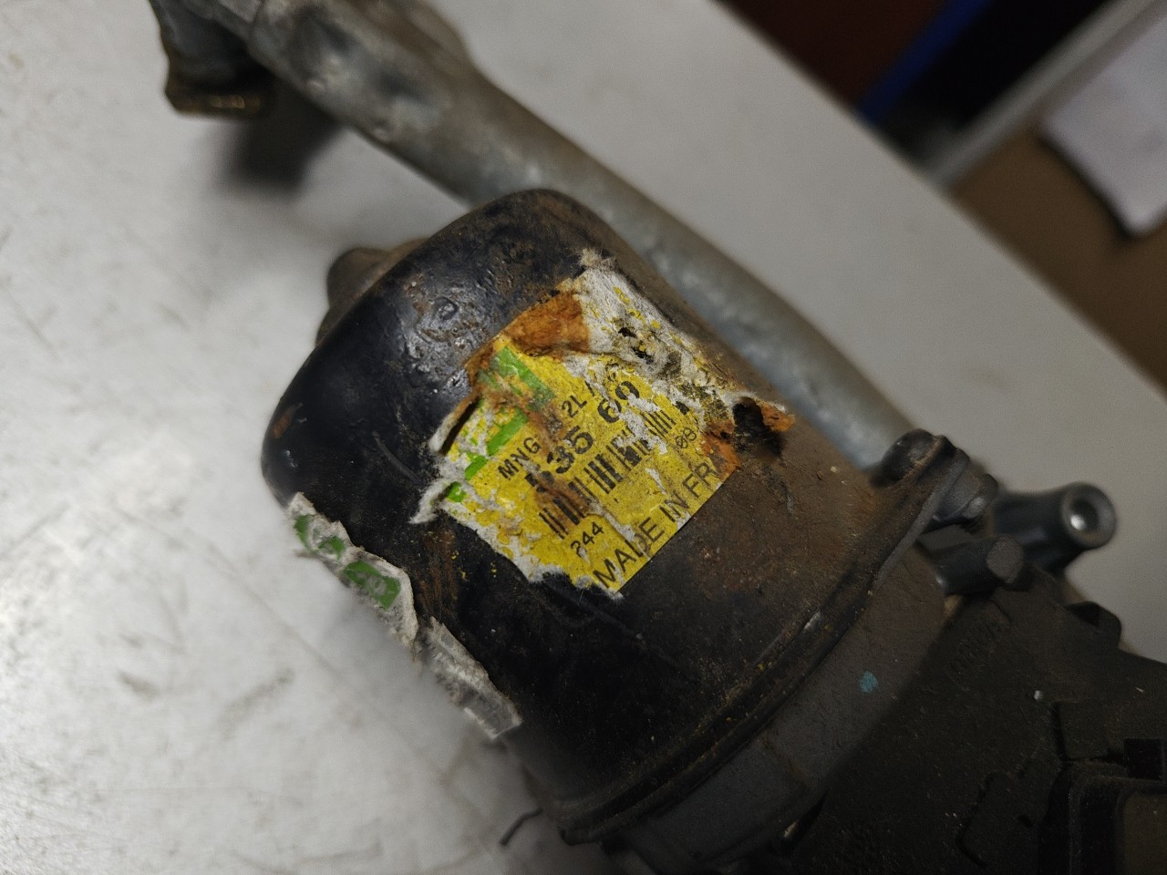 Motor de Escovas da Frente RENAULT MEGANE II (BM0/1_, CM0/1_) | 01 - 12 Imagem-1