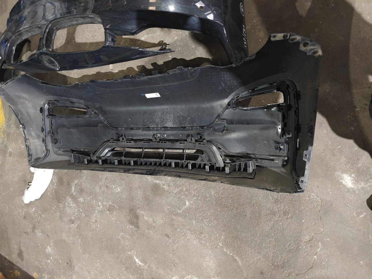 Parachoques Frente / Para Choques Frontal nu BMW i3 (I01) | 13 -  Imagem-17