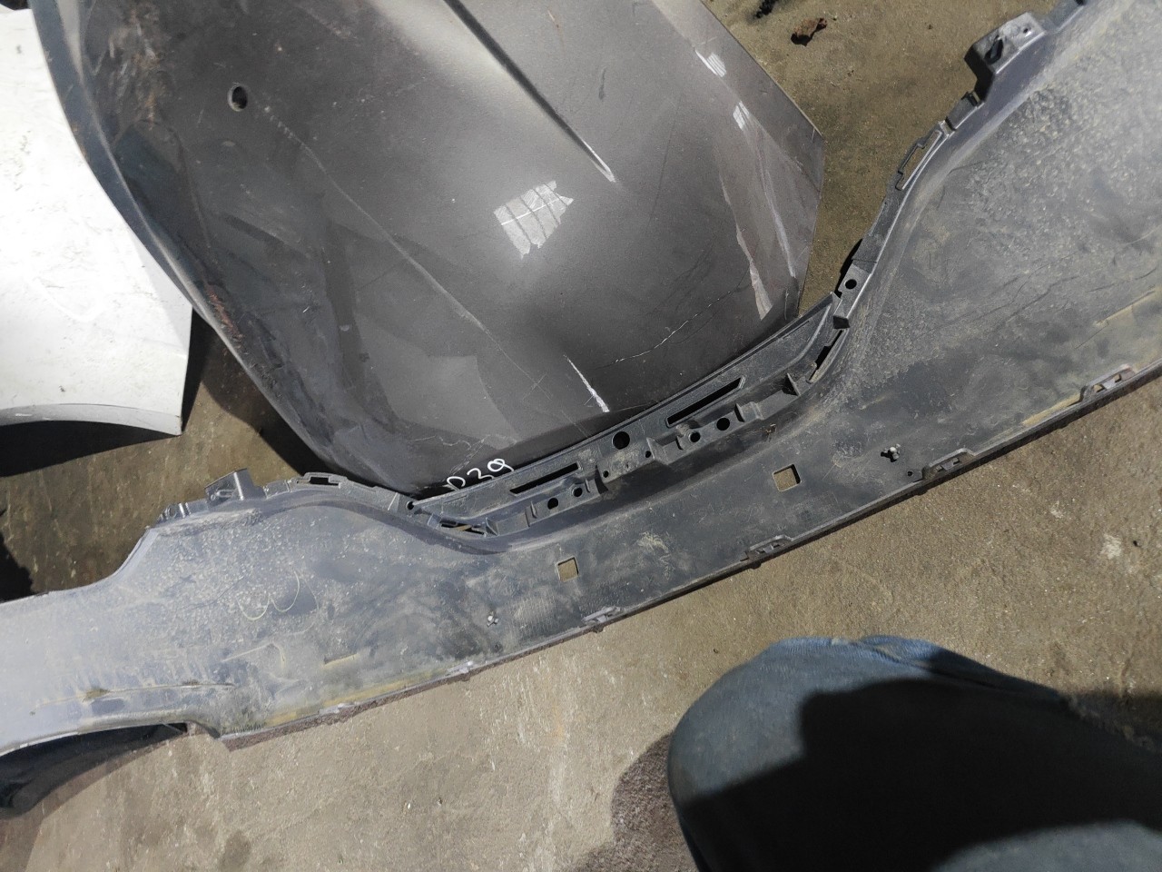 Parte de Cima do Parachoques Frente RENAULT CAPTUR I (J5_, H5_) | 13 -  Imagem-18