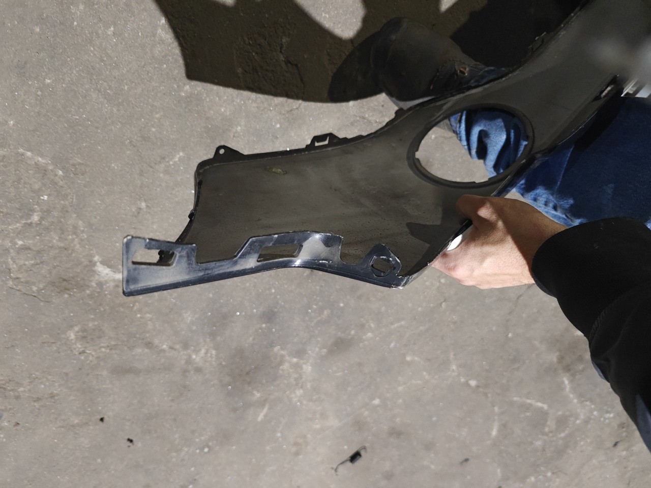 Parte de Cima do Parachoques Frente BMW X3 (E83) | 03 - 11 Imagem-4 Parte de Cima do Parachoques Frente BMW X3 (E83) | 03 - 11 Imagem-4