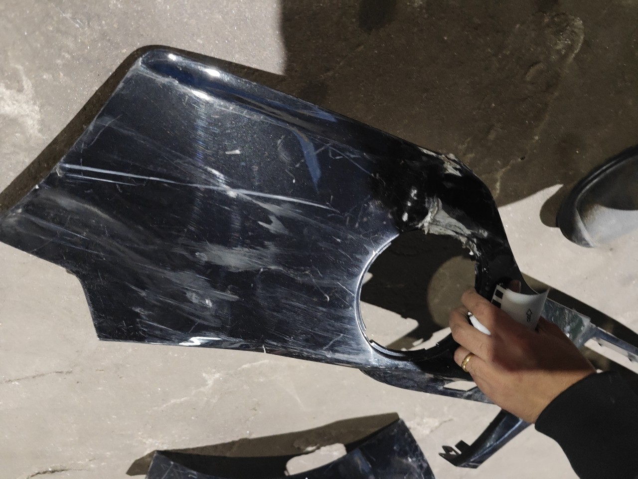 Parte de Cima do Parachoques Frente BMW X3 (E83) | 03 - 11 Imagem-9 Parte de Cima do Parachoques Frente BMW X3 (E83) | 03 - 11 Imagem-9