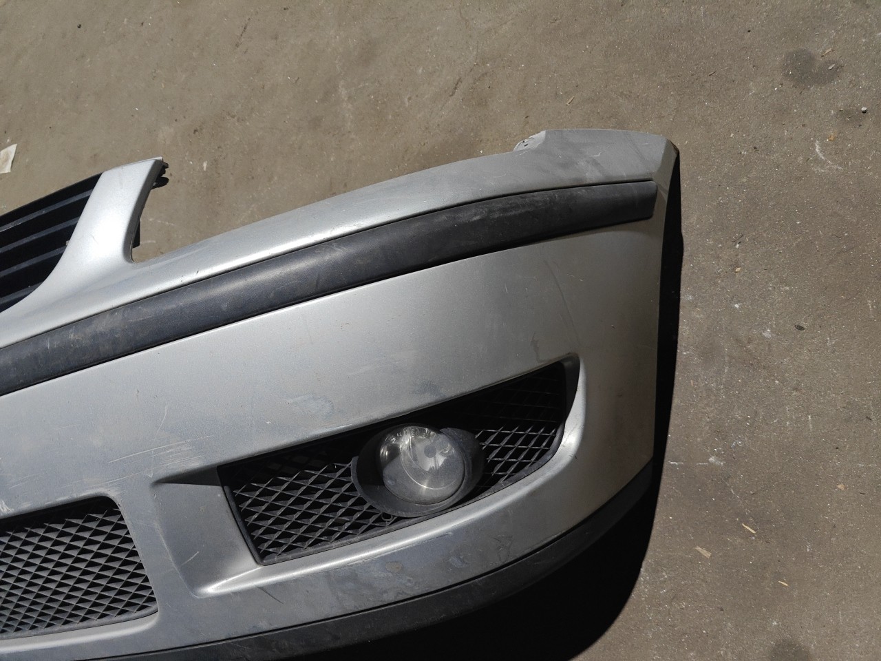Parachoques Frente / Para Choques Frontal nu VOLKSWAGEN POLO (6N2) | 99 - 01 Imagem-4