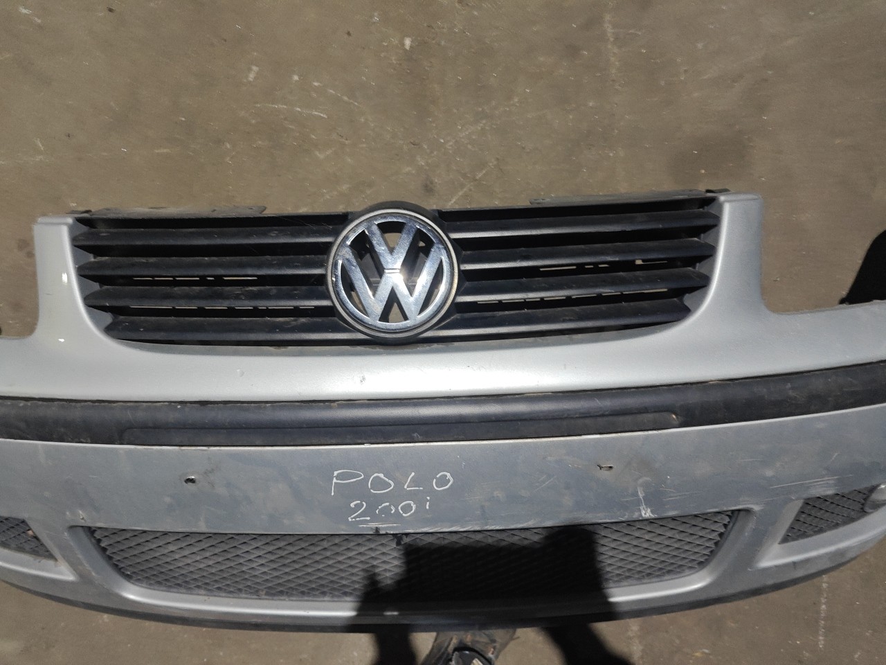 Parachoques Frente / Para Choques Frontal nu VOLKSWAGEN POLO (6N2) | 99 - 01 Imagem-6