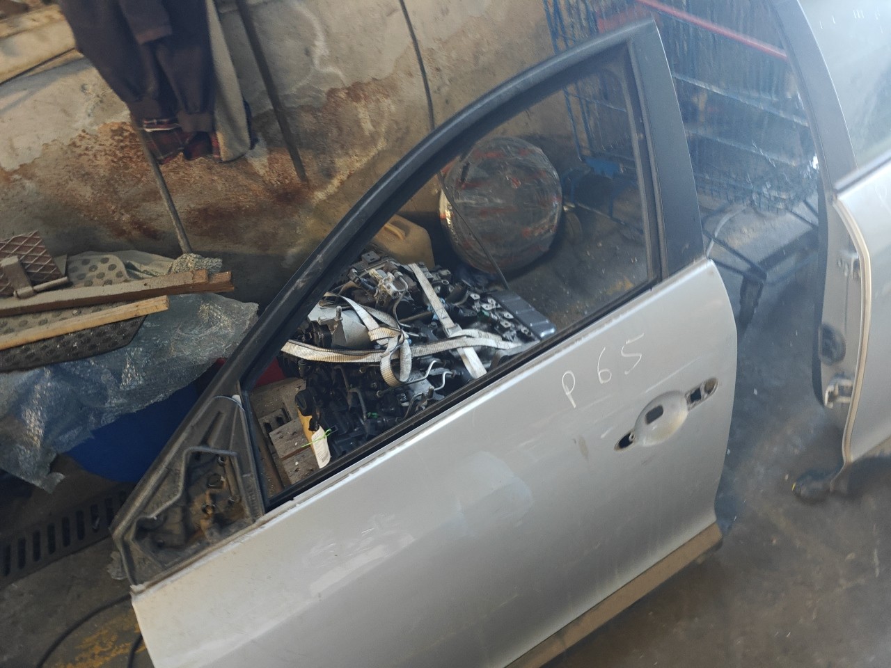 Porta Frente Esquerda nua RENAULT MEGANE III Hatchback (BZ0/1_) | 08 -  Imagem-3