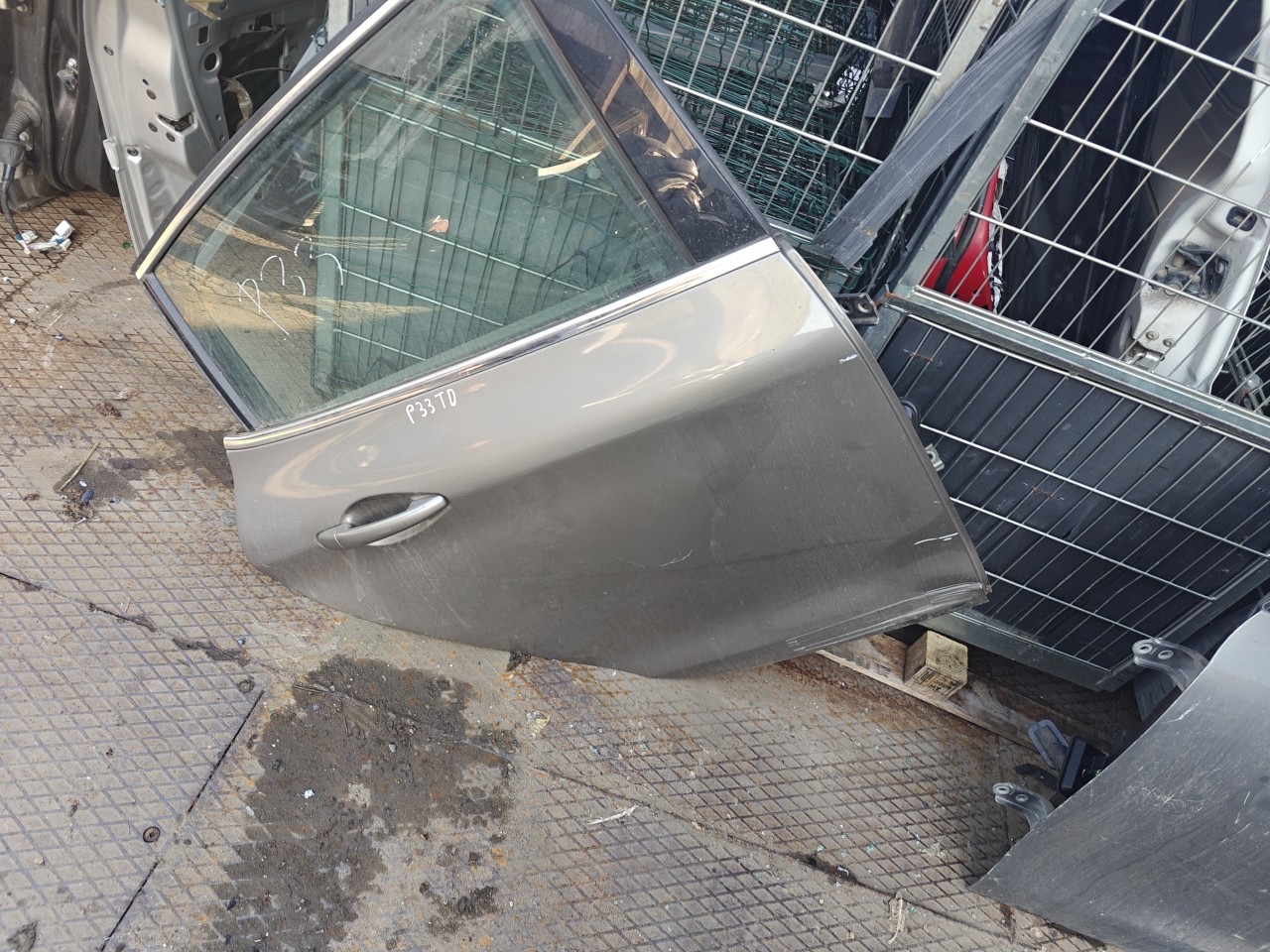 Puerta trasera Dcho PEUGEOT 208 I (CA_, CC_) | 12 - 