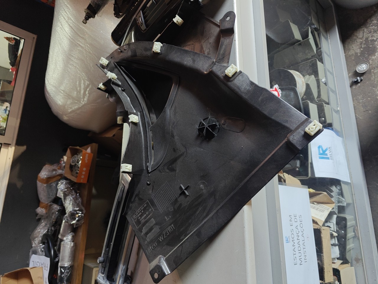 Triangulo da Cava de Roda Frente Esquerda BMW X3 (G01, F97) | 17 - 