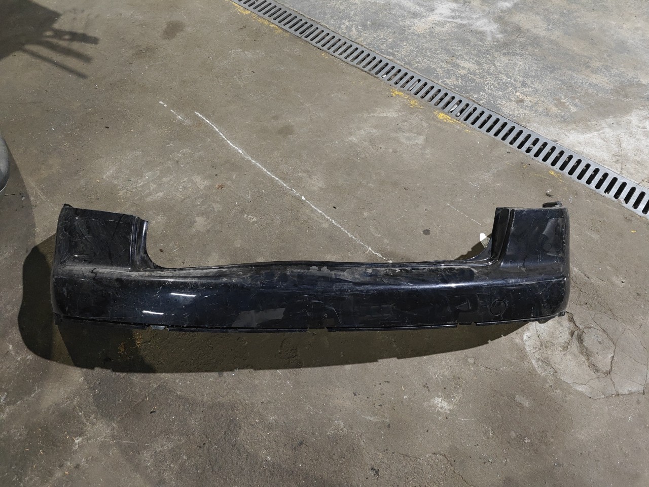 Parachoques Trás / Para Choques traseiro nu VOLKSWAGEN TOURAN (1T1, 1T2) | 03 - 10