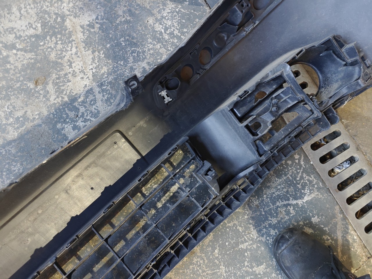 Parachoques Frente / Para Choques Frontal nu VOLKSWAGEN GOLF V (1K1) | 03 - 09 Imagem-16
